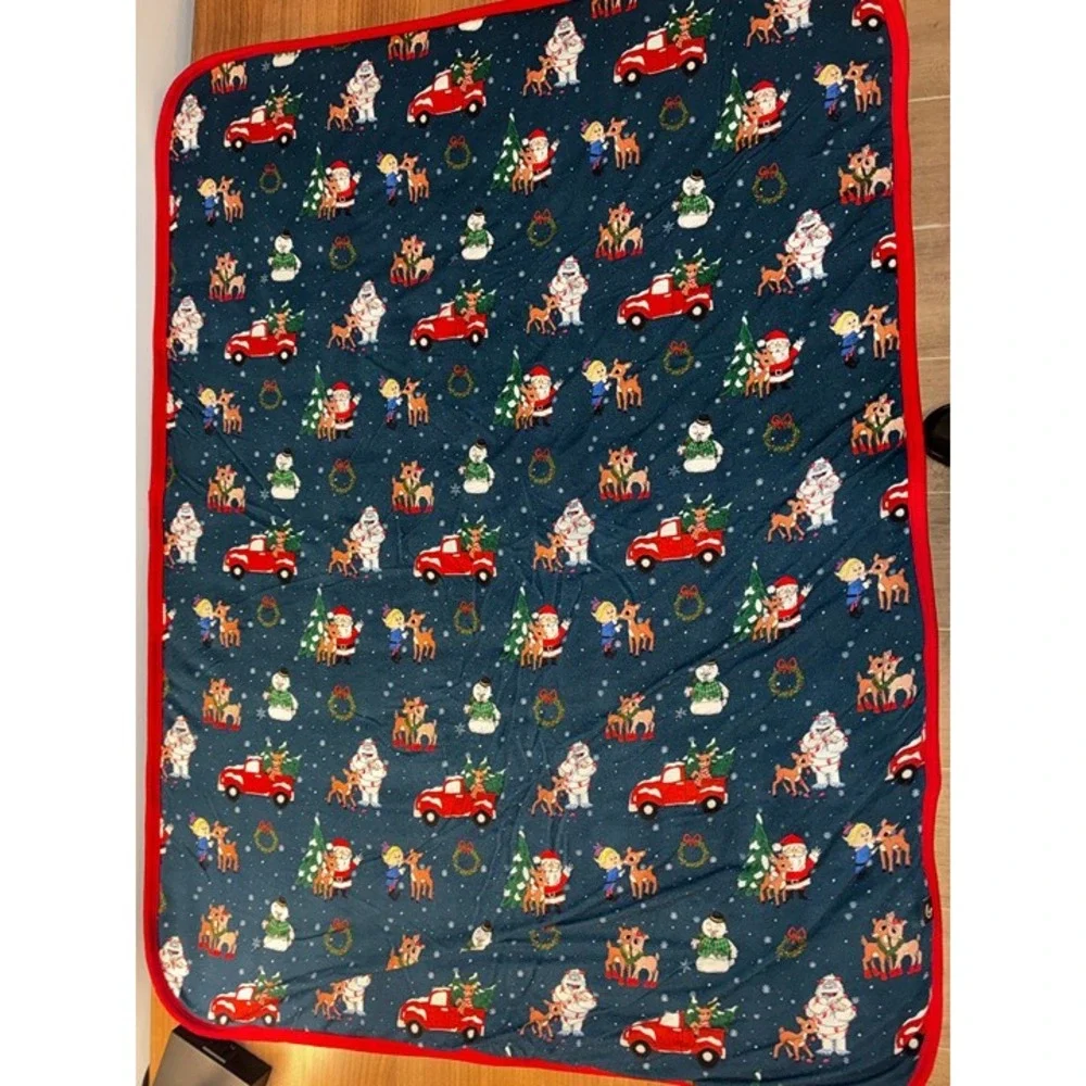 V17.‎ The Sleepy sloth Rudolph Red Nose Reindeer Mini Blanket GUC 26x36